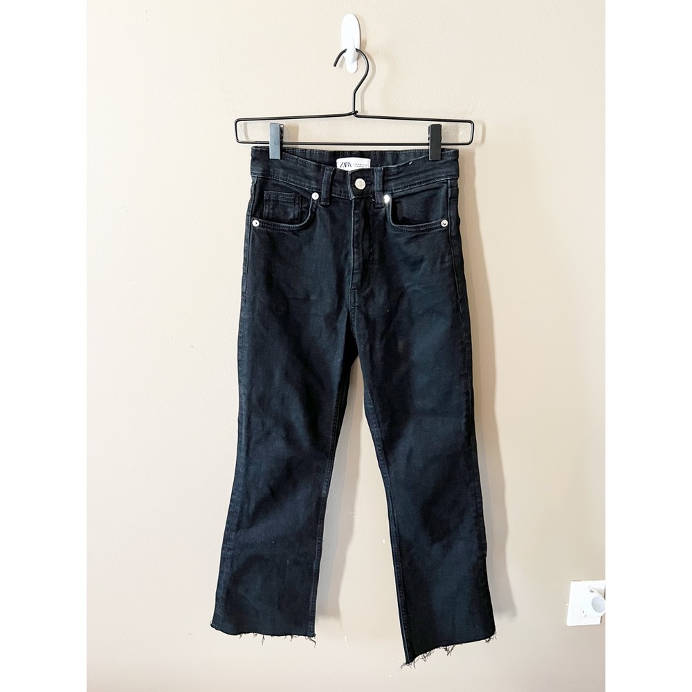 Zara Black Raw Hem Ankle Jeans